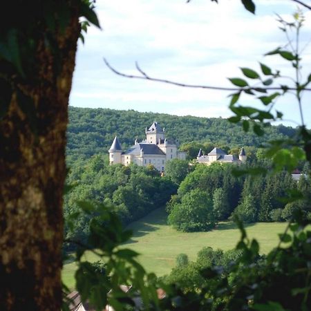 Chambres D'Hotes Soleil Et Cacao Siccieu-Saint-Julien-et-Carisieu Kültér fotó