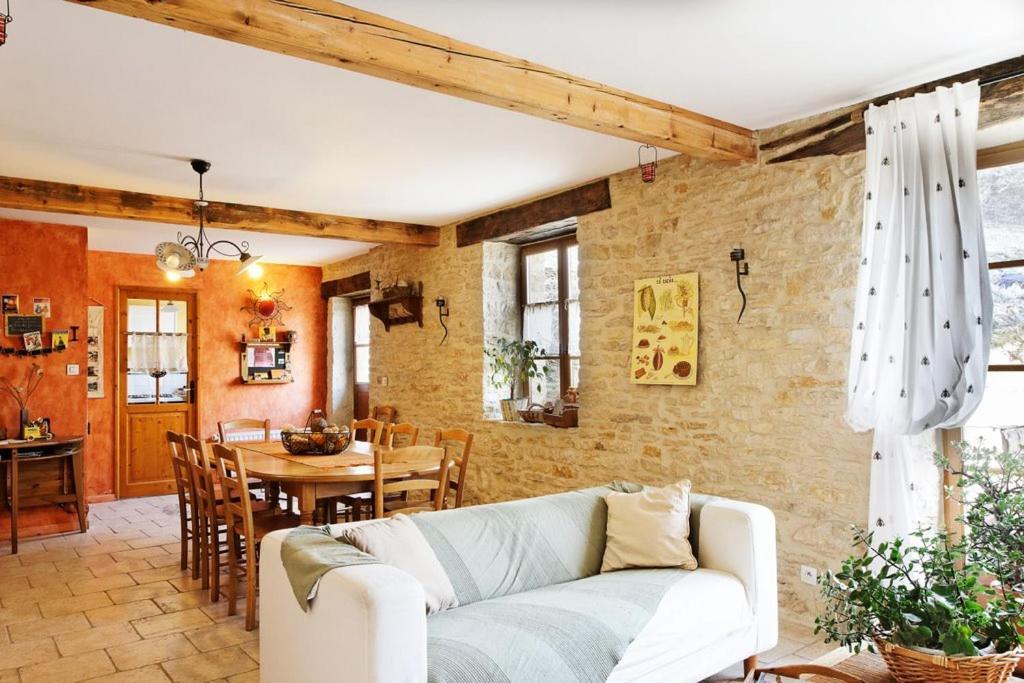 Chambres D'Hotes Soleil Et Cacao Siccieu-Saint-Julien-et-Carisieu Kültér fotó