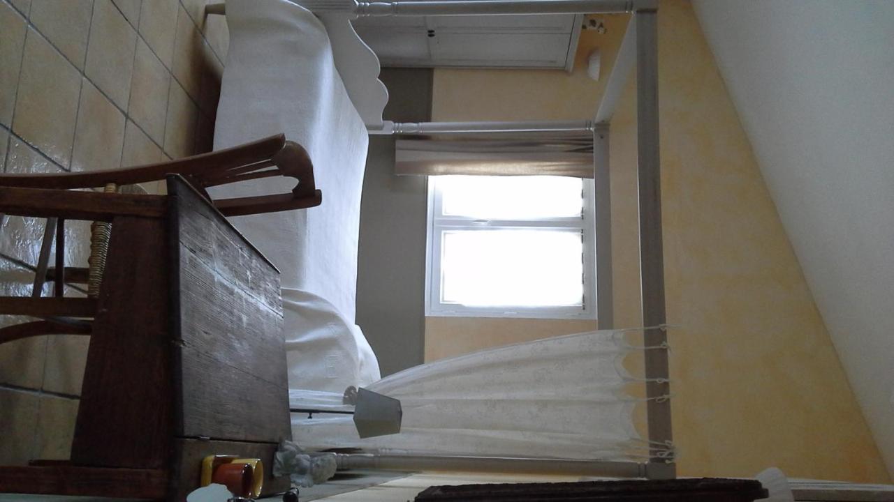 Chambres D'Hotes Soleil Et Cacao Siccieu-Saint-Julien-et-Carisieu Kültér fotó